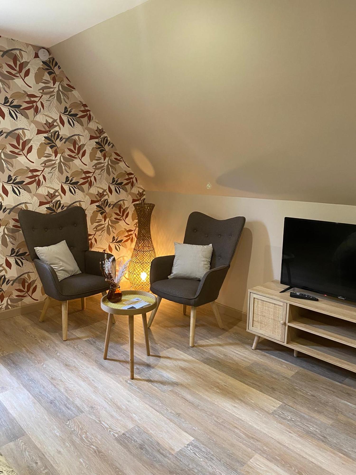 Domaine De Lithos Bed and Breakfast Fossemagne Exteriör bild